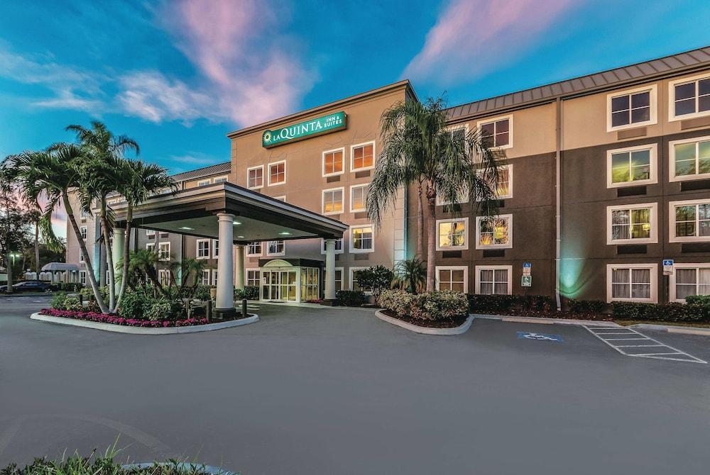 Hotel La Quinta By Wyndham Naples East Exterior foto
