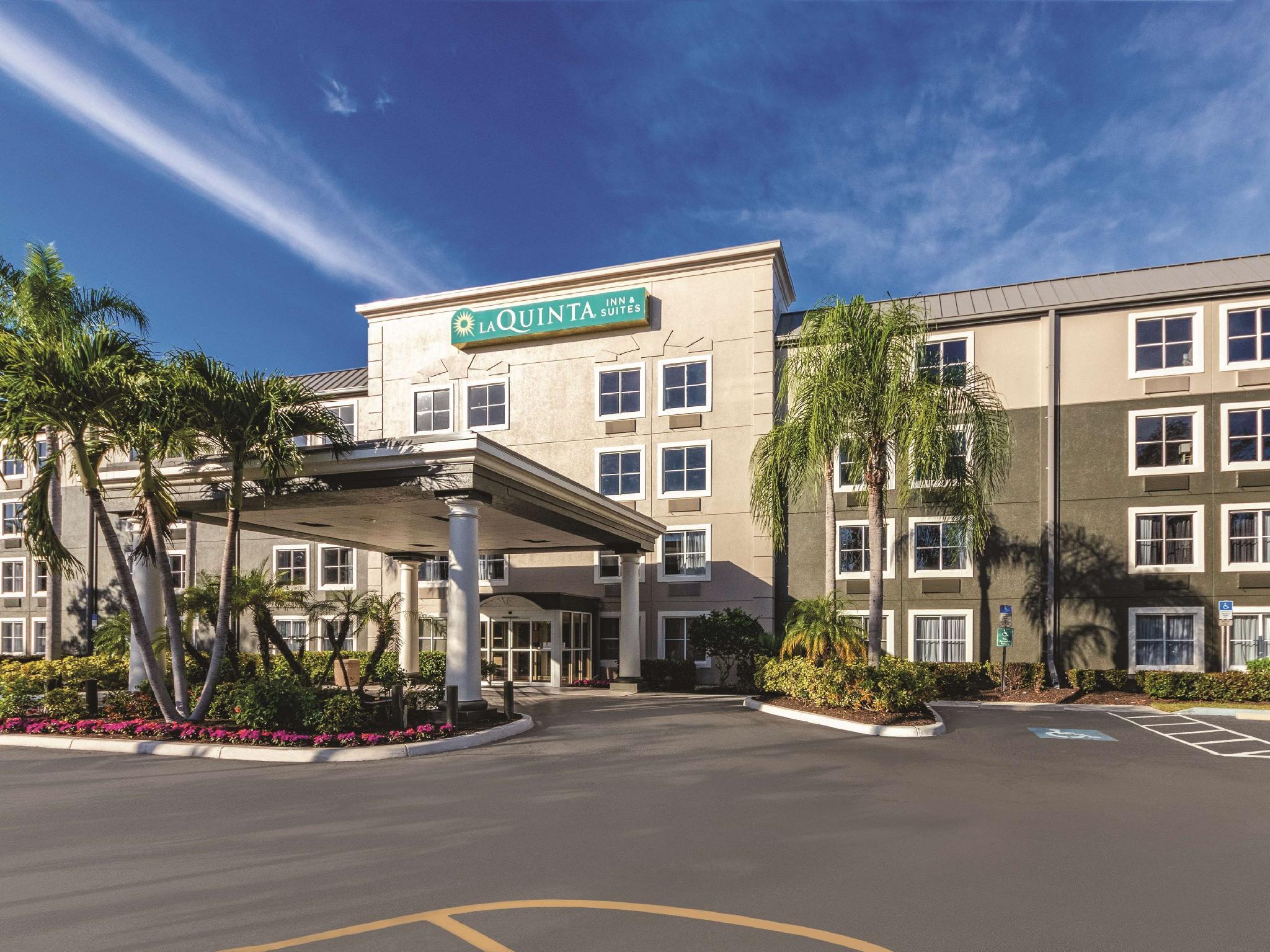 Hotel La Quinta By Wyndham Naples East Exterior foto