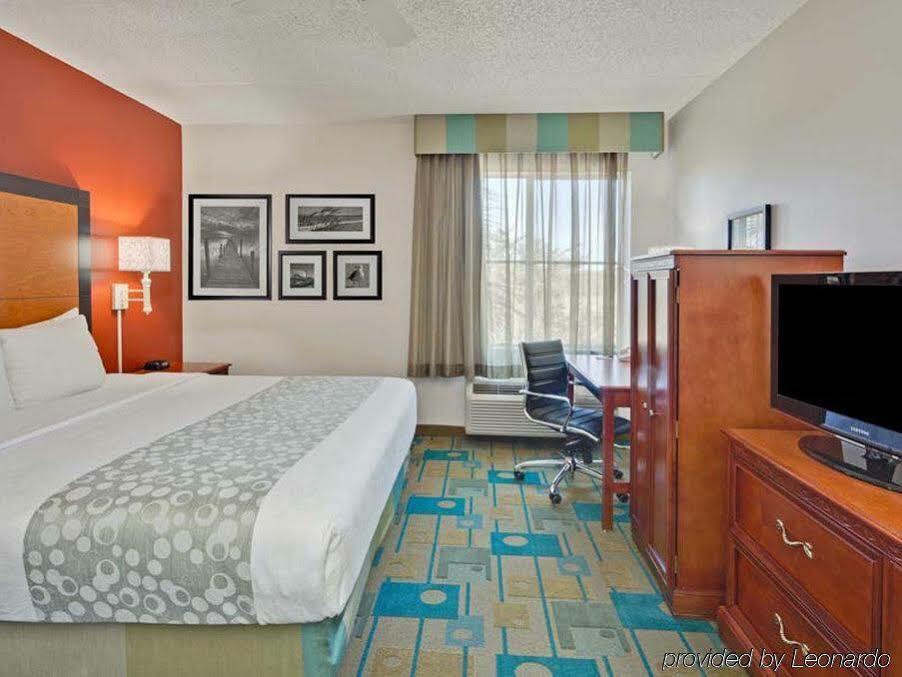 Hotel La Quinta By Wyndham Naples East Exterior foto